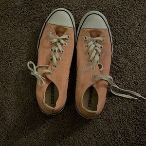 All star converse worn a bit